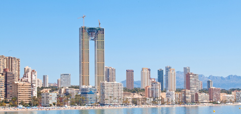SVP Global pone a la venta los pisos ‘prime’ del rascacielos de viviendas más alto de España